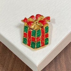 AAI Christmas Present Brooch Vintage